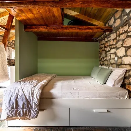 Villa Nikos Poulata